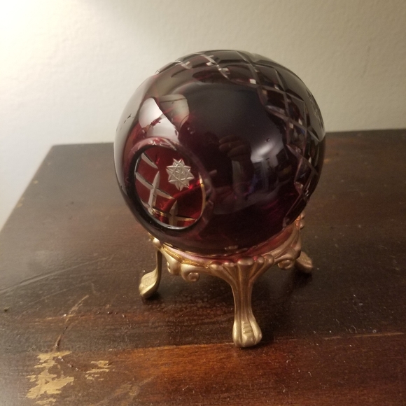 Ruby Red Cut Glass Crystal Egg with Stand - Picture 3 of 3